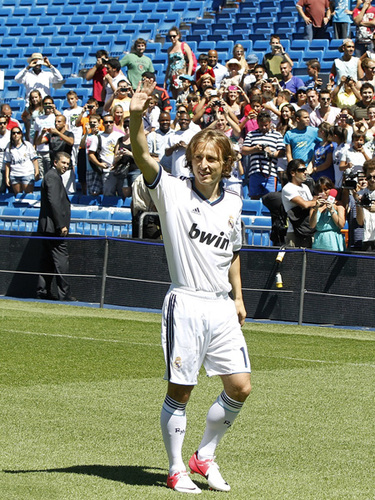 [2026年1月17日]西班牙人0-2赫罗纳结果如何影响西甲欧战资格格局：领先优势缩水至5分的影响解读