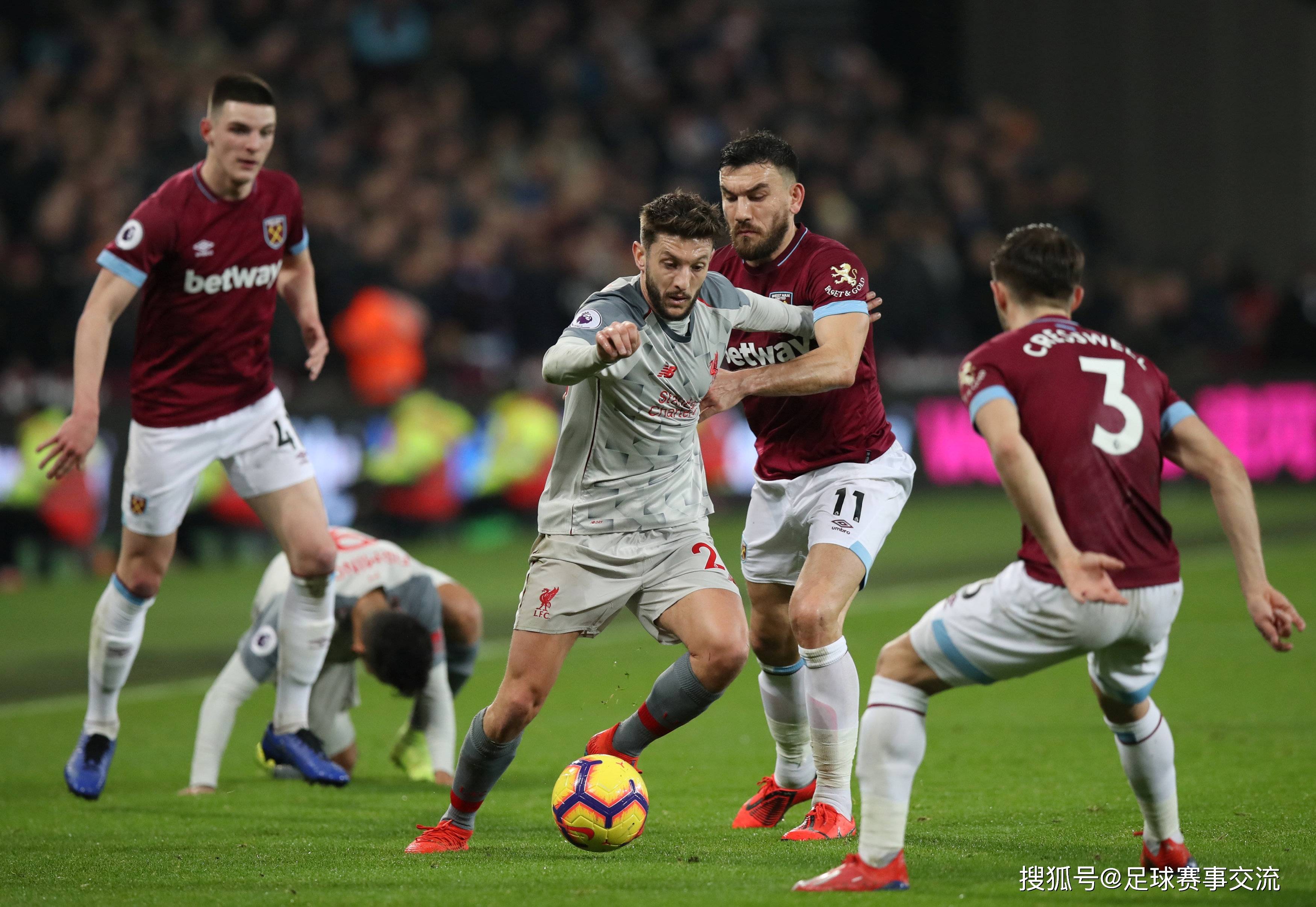 曾凡博 从巅峰到低谷 赢得球迷认可仍需漫长磨砺