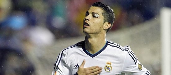 主播互蹭热度？火线妹呆妹儿沫子直播比腿长，小众用处惊呆众人！